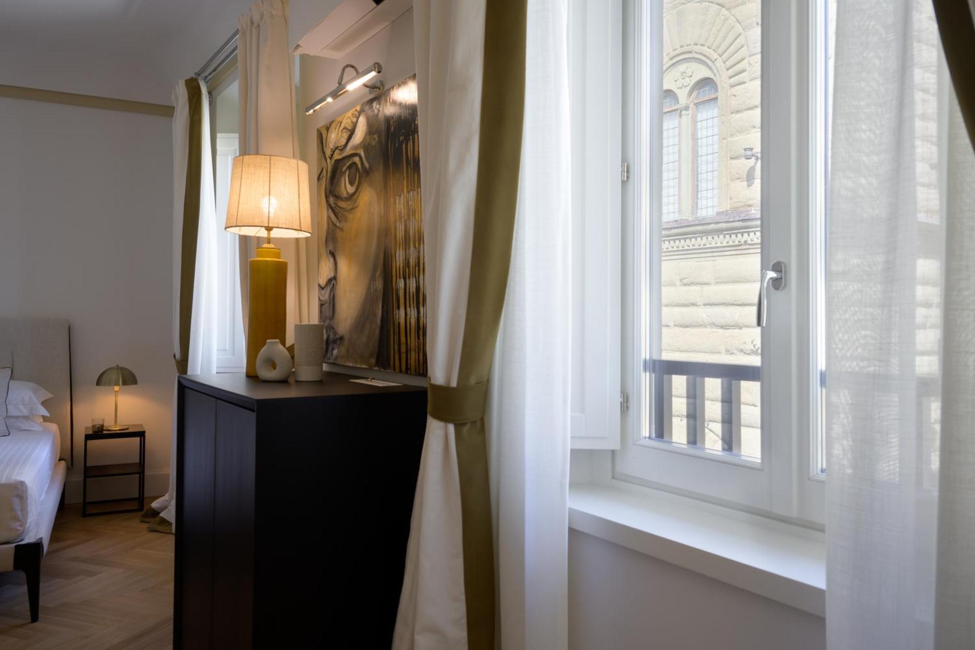 Tornabuoni Suites Collection Residenza D'Epoca Florence Exterior photo